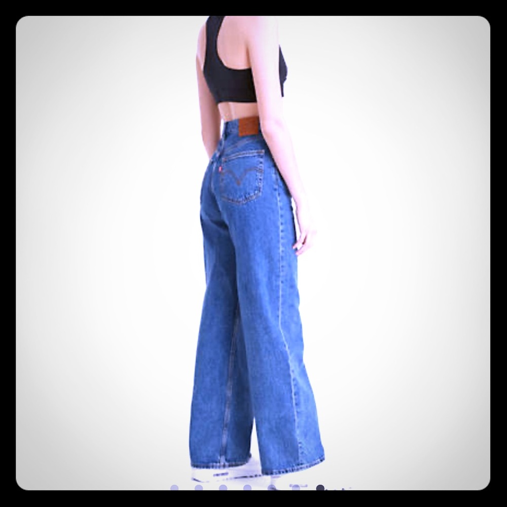 Levis High Loose **Sold Out** Jeans Size 25 NWT